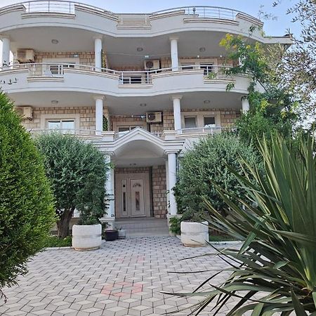 Meti Apartments Улцинь Экстерьер фото