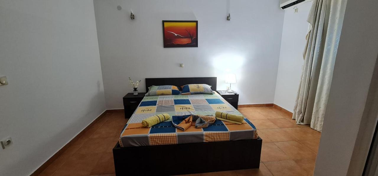 Meti Apartments Улцинь Экстерьер фото